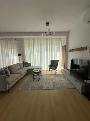 Vilë me qera në Sauk, Tiranë, 250 m². Foto 3 nga 4