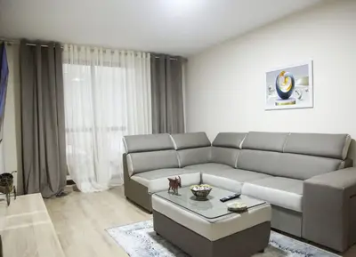 Apartament 2+1 me qera në Rruga Kongresi i Manastirit, Tiranë, 80 m². Foto 5 nga 12