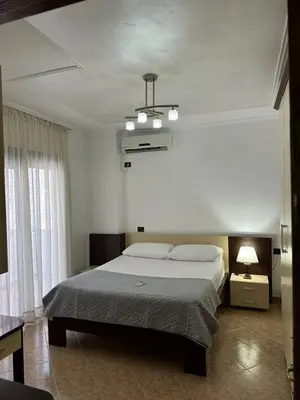 Apartament 2+1 me qera në Myslym Shyri, Tiranë, 100 m². Foto 4 nga 8