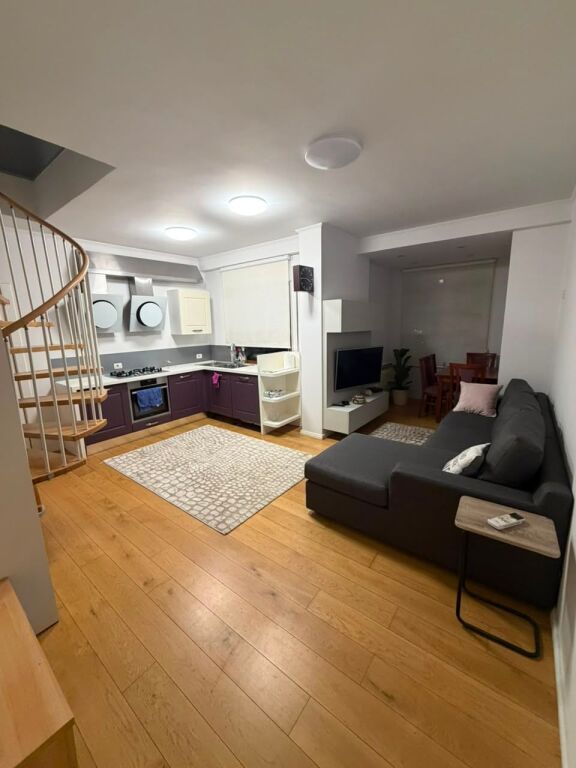 Apartment 3+1 for rent in Liqeni i Thatë, Tirana, 120 m². Photo 1 of 3