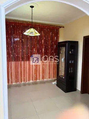 Apartament 2+1 me qera në Jordan Misja, Tiranë, 90 m². Foto 3 nga 4