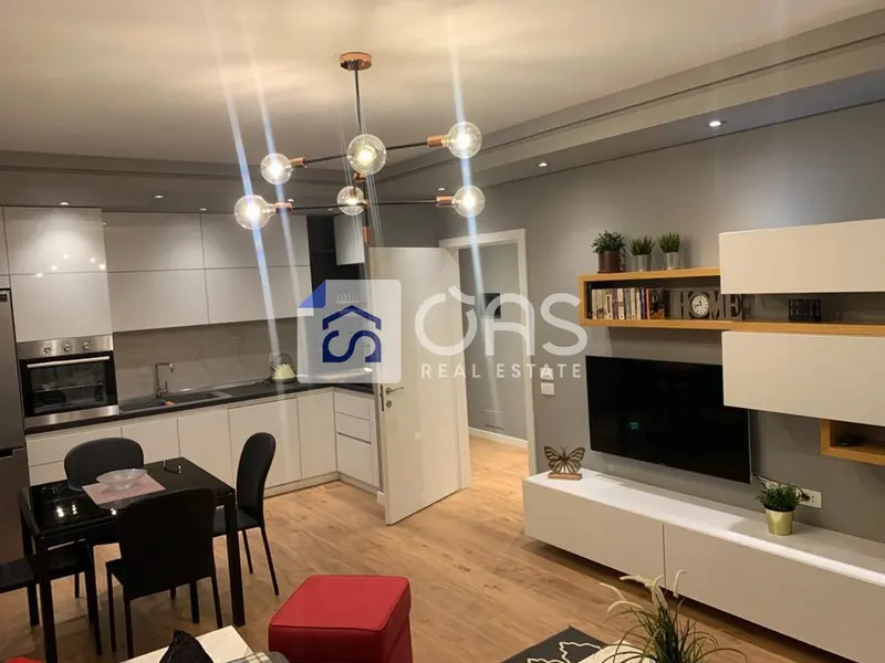 Apartament 2+1 me qera në 21 Dhjetori, Tiranë, 93 m²