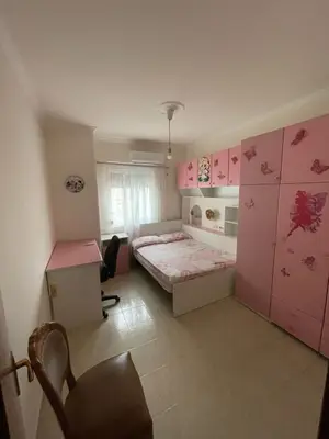 Apartament 2+1 me qera në Rruga Petro Nini Luarasi, Tiranë, 85 m². Foto 8 nga 9