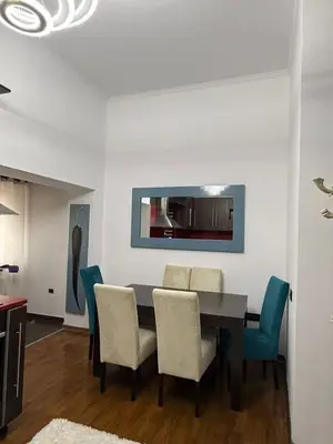 Apartament 2+1 me qera në Rruga e Barrikadave, Tiranë, 120 m². Foto 5 nga 9