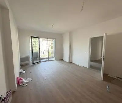 Ufficio in affitto a Pazari i Ri, Tirana, 107 m². Foto 1 di 3