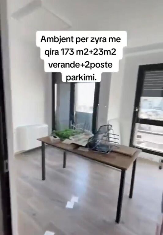 Office for rent in Stadiumi Dinamo, Tirana, 196 m². Photo 3 of 3