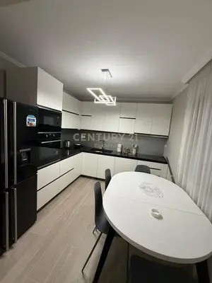 Appartamento 2+1 in affitto a Tirana, 100 m². Foto 3 di 7