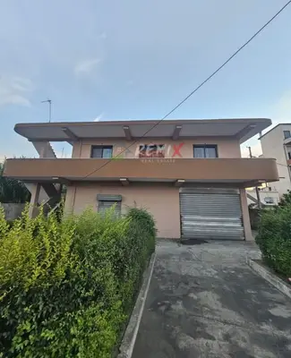 House for rent in Shkozet, Durrës, 240 m². Photo 1 of 12