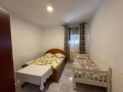 Apartament 2+1 me qera në Plazh Iliria, Durrës, 70 m². Foto 2 nga 7