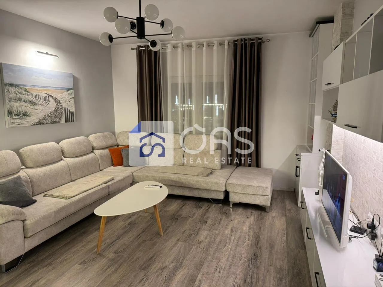Apartment 2+1 for rent in Bulevardi Zogu I, Tirana, 80 m². Photo 1 of 12