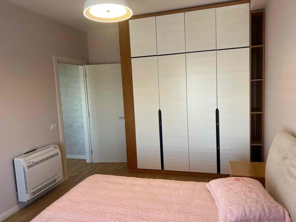 Appartamento 1+1 in affitto a Jordan Misja, Tirana, 65 m². Foto 3 di 3