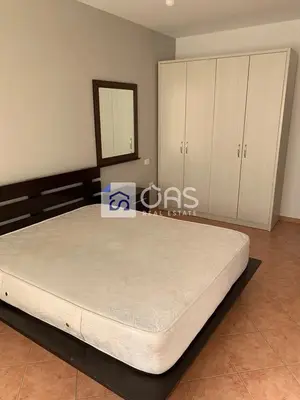 Apartament 2+1 me qera në Komuna e Parisit, Tiranë, 95 m². Foto 3 nga 4