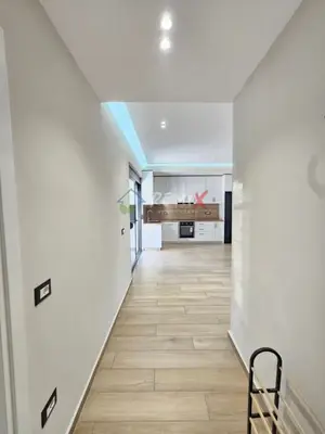 Apartment 1+1 for rent in Rruga Vellazerimi, Durrës, 60 m². Photo 2 of 12