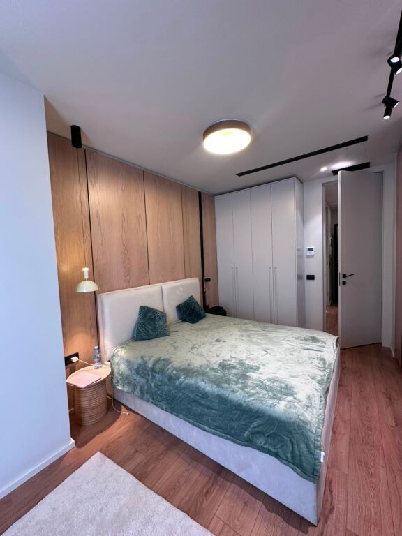 Apartament 1+1 me qera në Rruga Mine Peza, Tiranë, 85 m². Foto 2 nga 3