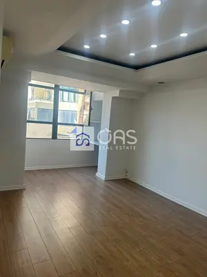 Locale commerciale in affitto a Bulevardi Zogu I, Tirana, 120 m². Foto 3 di 7