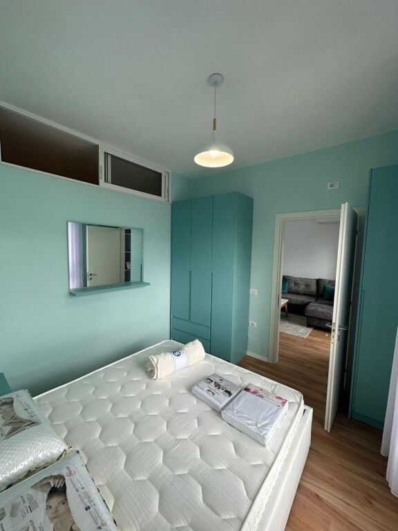 Apartament 2+1 me qera në Rruga 5 Maji, Tiranë, 90 m². Foto 3 nga 3