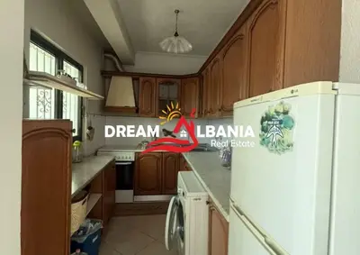 Apartament 2+1 me qera në Blloku, Tiranë, 100 m². Foto 3 nga 7