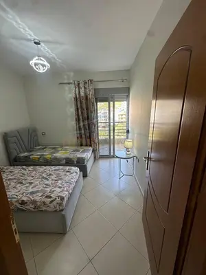 Appartamento 2+1 in affitto a Shkallnur, Durazzo, 75 m². Foto 4 di 7