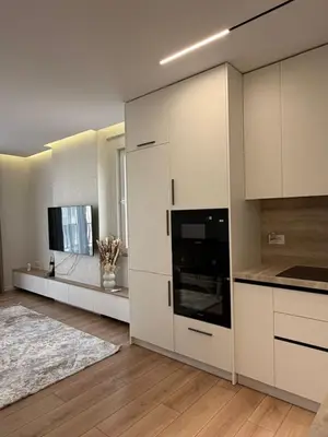 Apartament 2+1 me qera në Rruga Berisha, Kamëz, 159 m². Foto 2 nga 10