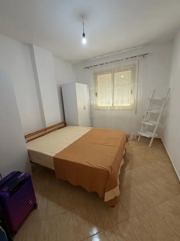 Casa indipendente 1+1 in affitto a Vlorë Albania, Valona, 78 m²