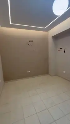 Ambient biznesi me qera në Stacioni i Zjarrfikësve, Durrës, 30 m². Foto 2 nga 4