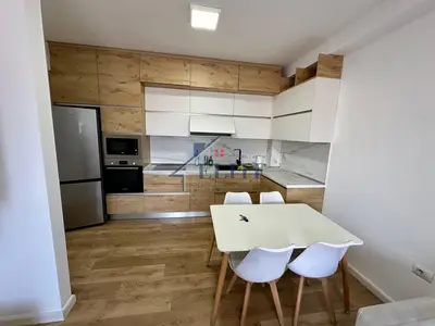 Apartment 2+1 for rent in Panorama, Tirana, 95 m². Photo 2 of 9