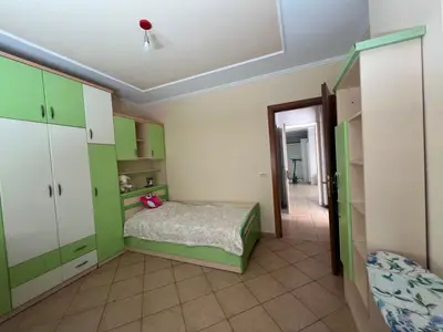 Apartment 2+1 for rent in Rruga Asim Vokshi, Tirana, 120 m². Photo 6 of 8