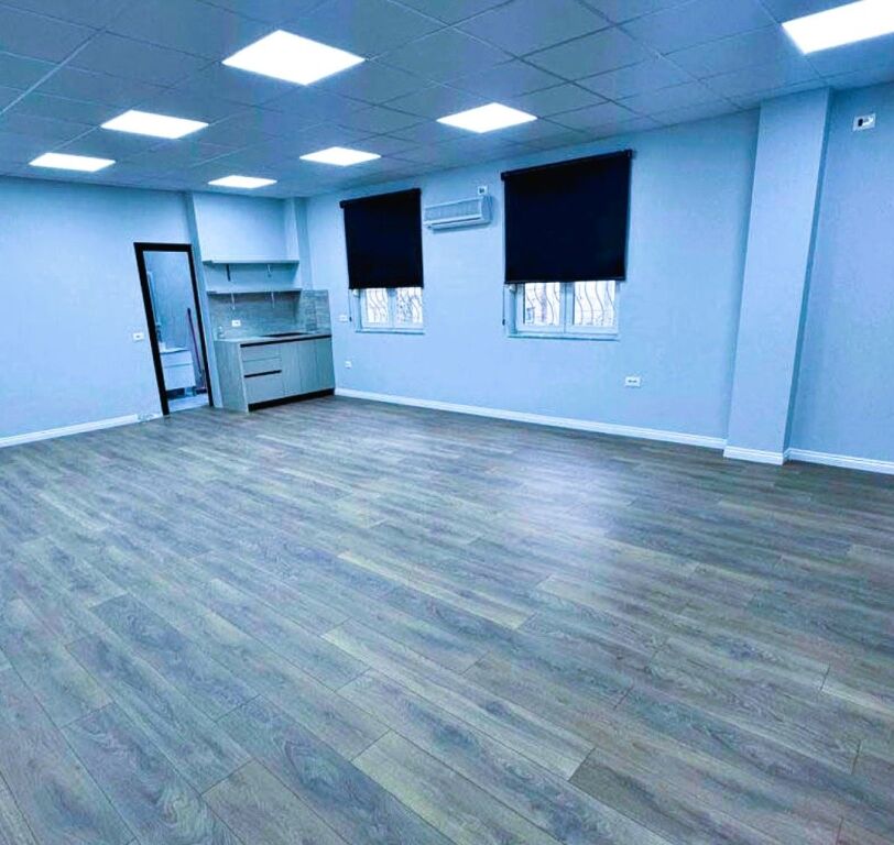 Office for rent in Toptani, Tirana, 65 m². Photo 3 of 3