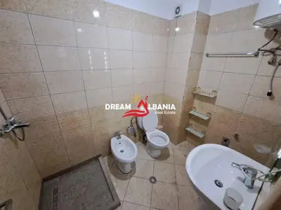 Apartament 1+1 me qera në Astir, Tiranë, 64 m². Foto 6 nga 7