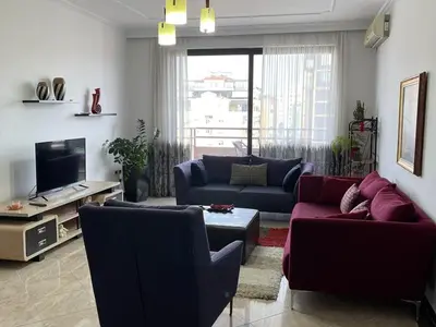Apartment 2+1 for rent in Blloku, Tirana, 140 m². Photo 3 of 11