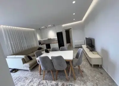 House 2+1 for rent in Tirana, 85 m². Photo 2 of 5
