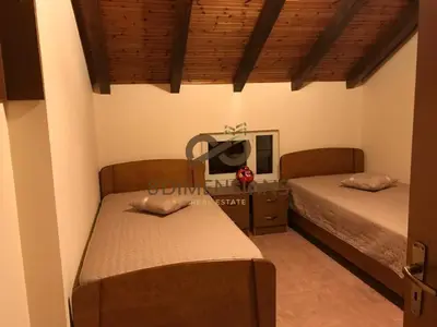 Apartament 3+1 me qera në Xhamlliku, Tiranë, 120 m². Foto 4 nga 8