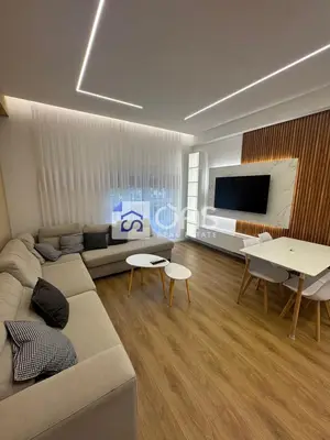 Appartamento 1+1 in affitto ad Ali Dem, Tirana, 60 m². Foto 1 di 4
