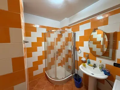 Apartment 2+1 for rent in Rruga Medar Shtylla, Tirana, 196 m². Photo 10 of 12