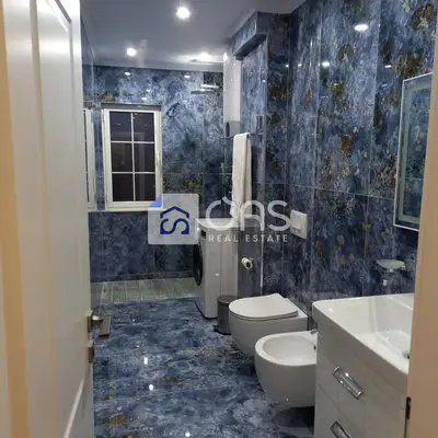 Appartamento 1+1 in affitto a Blloku, Tirana, 70 m². Foto 9 di 10