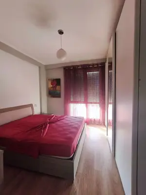 Appartamento 2+1 in affitto a Qendër, Durazzo, 95 m². Foto 2 di 11