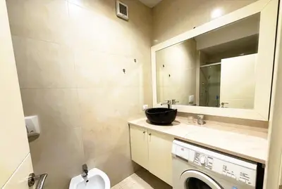 Appartamento 1+1 in affitto a Blloku, Tirana, 75 m². Foto 4 di 4