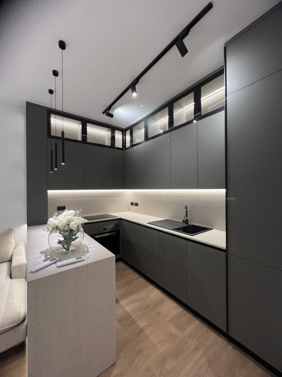 Apartament 2+1 me qera në Porcelan, Tiranë, 90 m². Foto 2 nga 3