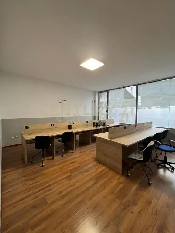Locale commerciale in affitto a KAZAZI...Therje, Durazzo, 160 m²