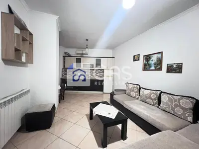 Apartament 1+1 me qera në Porcelan, Tiranë, 70 m². Foto 4 nga 7
