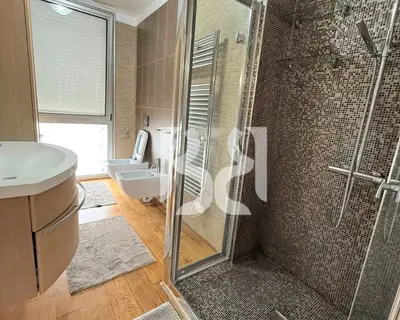 Apartment 3+1 for rent in Liqeni i Tiranës, Tirana, 130 m². Photo 8 of 12