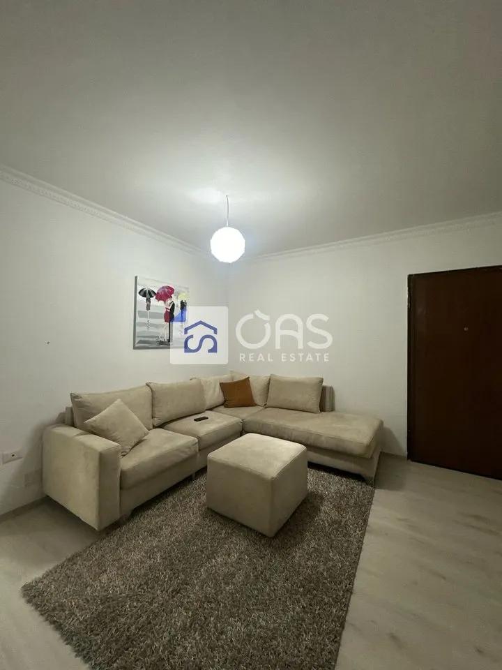 Appartamento 1+1 in affitto a Kopshti Botanik, Tirana, 70 m². Foto 1 di 6