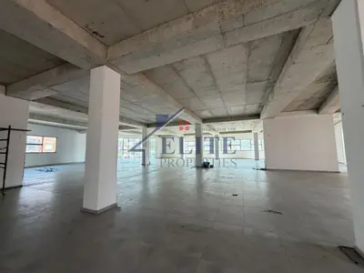 Locale commerciale in affitto a Vaqarr, Tirana, 1.150 m². Foto 11 di 12