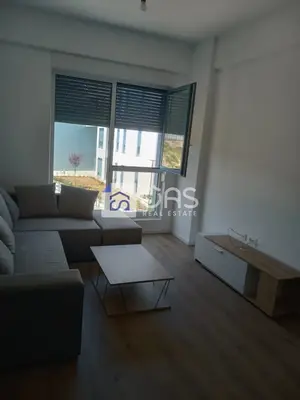 Apartment 1+1 for rent in Fresku, Tirana, 65 m². Photo 1 of 6