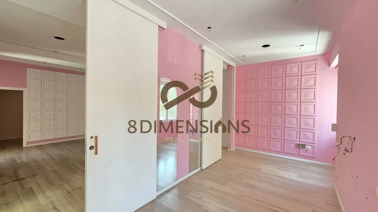 Ufficio in affitto a Stadiumi Dinamo, Tirana, 120 m². Foto 1 di 8