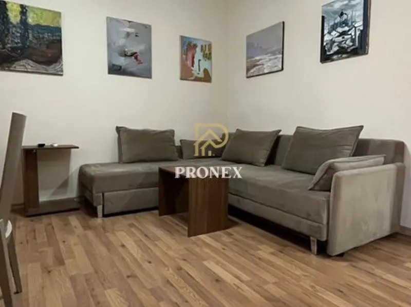 Appartamento 2+1 in affitto a Rruga e Durrësit, Tirana, 90 m²