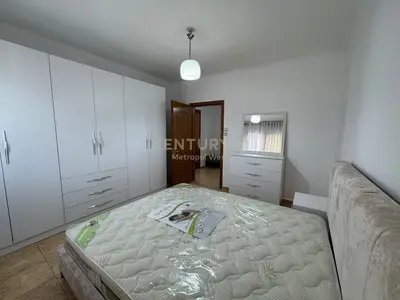 Apartment 2+1 for rent in Spitali Ushtarak, Tirana, 102 m². Photo 5 of 12