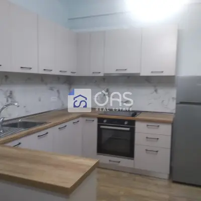 Apartament 1+1 me qera në Laprakë, Tiranë, 80 m². Foto 1 nga 6