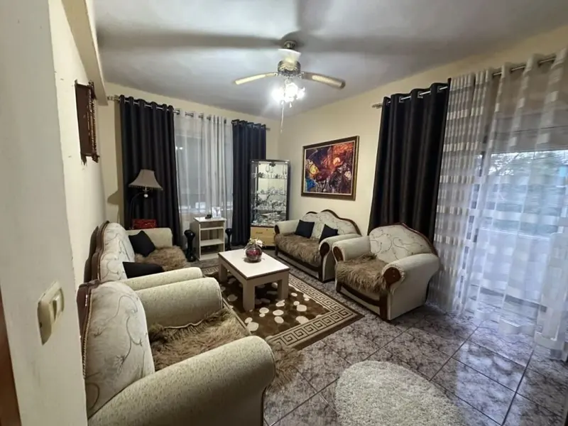 Appartamento 2+1 in affitto a Durazzo, 75 m²