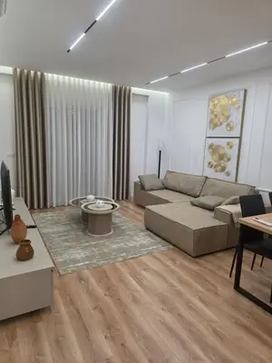 Apartament 1+1 me qera në Zogu i Zi, Tiranë, 70 m². Foto 11 nga 12